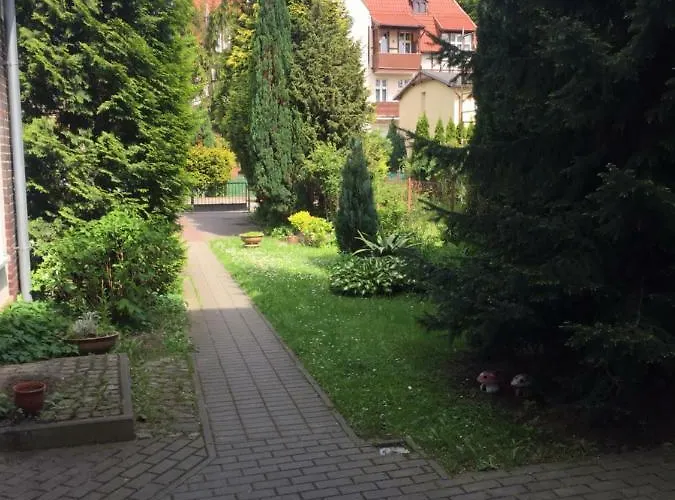 Black&white - Royal - Free Parking Lägenhet